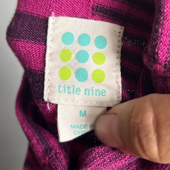 Title Nine Vibrant Pink and Purple Striped Knit Top Women's Size M - Picture 6 of 6